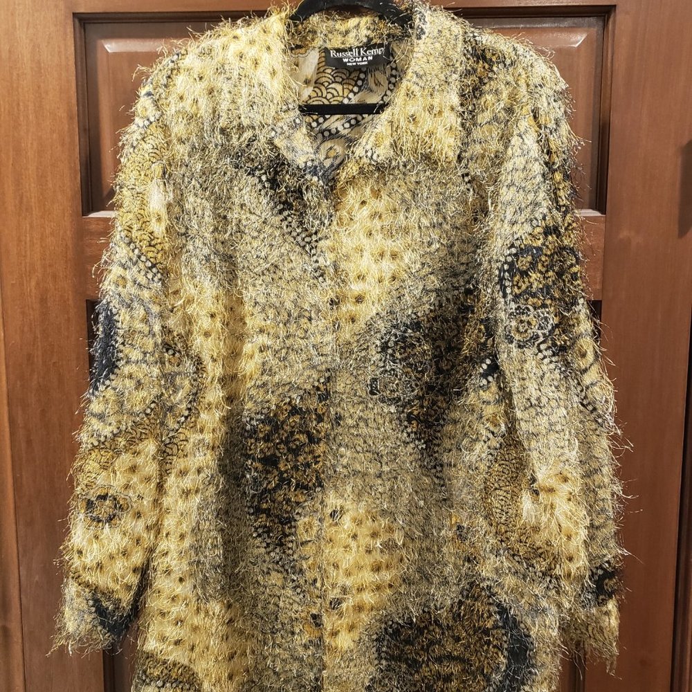 STUNNING WOMENS EYELASH SWEATER